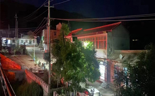 西夏太阳能路灯在暴雪天气下的应对策略 西夏太阳能路灯在暴雪天气下的应对策略