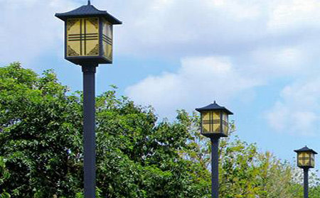 太阳能西夏庭院灯怎么选亮度与续航更耐用 太阳能西夏庭院灯怎么选亮度与续航更耐用
