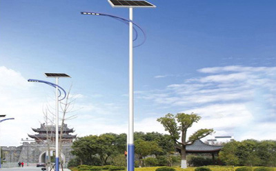 西夏西夏太阳能路灯价格差在哪？影响造价的4大核心因素揭秘